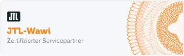 Ein Logo mit dem Text „JTL-Wawi Zertifizierter Servicepartner“ auf weißem Hintergrund. Der Text ist orange, mit Ausnahme von „JTL“, das sich in einem schwarzen rechteckigen Feld befindet. Rechts neben dem Text befindet sich ein dekoratives, kompliziertes orange-braunes Mandala-Design, das unsere vertrauenswürdigen JTL-Agentur-Dienste symbolisiert.